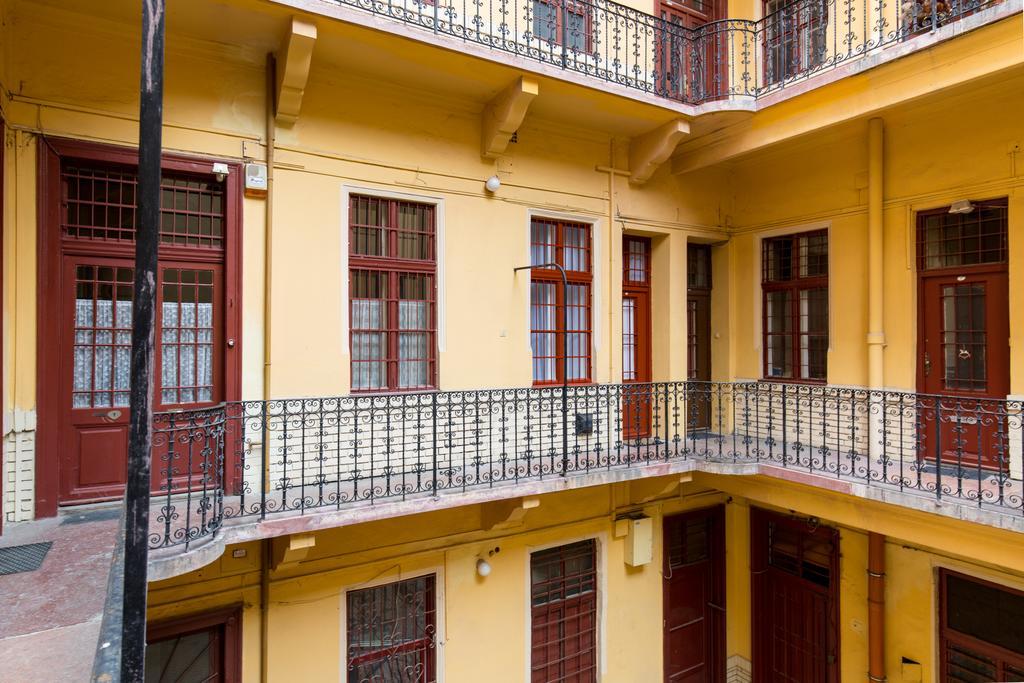 Bpm: Dob70 Classic Apartment In Downtown Budapest Zimmer foto